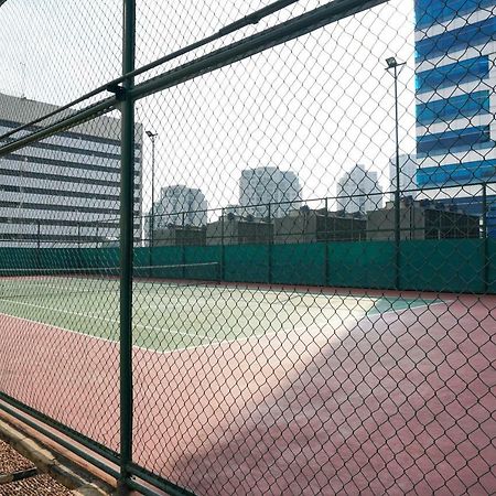 Lejlighed i Senayan på 92 m². Soveværelser: 3. Private badeværelser: 2. Jakarta Eksteriør billede