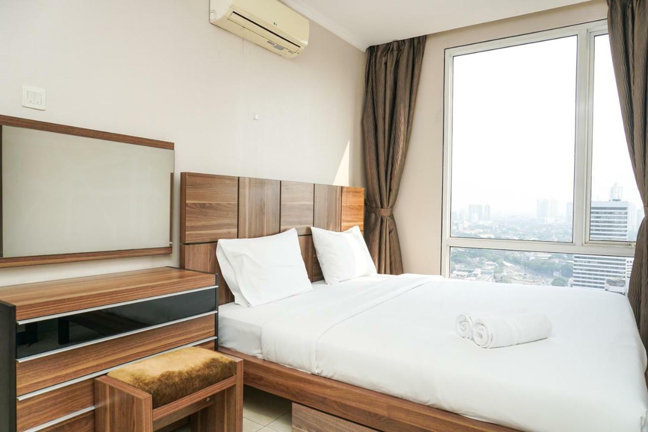 Lejlighed i Senayan på 92 m². Soveværelser: 3. Private badeværelser: 2. Jakarta Eksteriør billede