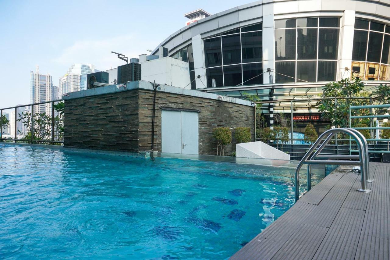Lejlighed i Senayan på 92 m². Soveværelser: 3. Private badeværelser: 2. Jakarta Eksteriør billede